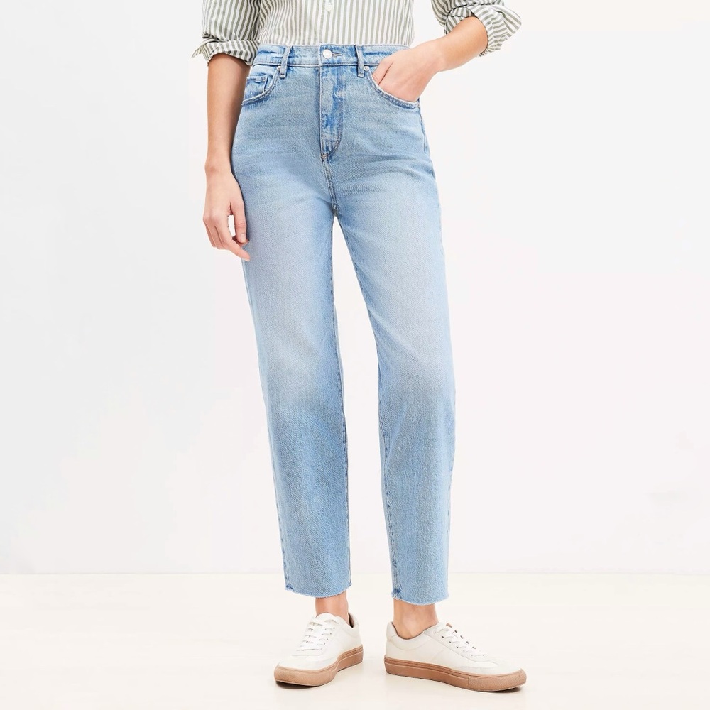 NWT LOFT High Rise Straight Jeans Denim Regular 31 New